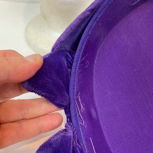 Vintage Purple Hat Velvet main image 6